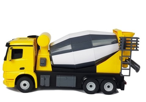 Auto R/C Mercedes-Benz Arocs Rastar 1:14 Żółte na Pilota Auto R/C Mercedes-Benz Arocs Rastar 1:14 Żółte na Pilota