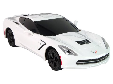Auto Sportowe Corvette C7 1:24 Białe Auto Sportowe Corvette C7 1:24 Białe