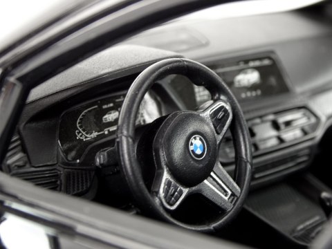 Auto R/C Bmw X6 M 1:14 Rastar Czarne Auto R/C Bmw X6 M 1:14 Rastar Czarne