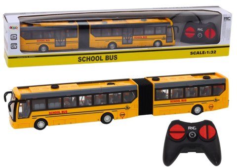 Autobus Szkolny Bus Zdalnie Sterowany Przegubowy RC 1:32 Żółty Autobus Szkolny Bus Zdalnie Sterowany Przegubowy RC 1:32 Żółty