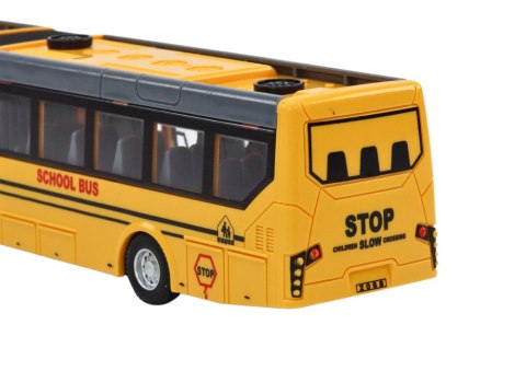 Autobus Szkolny Bus Zdalnie Sterowany Przegubowy RC 1:32 Żółty Autobus Szkolny Bus Zdalnie Sterowany Przegubowy RC 1:32 Żółty