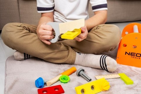 ZESTAW NARZĘDZI DREWNIANYCH DLA DZIECI ZESTAW NARZĘDZI DREWNIANYCH DLA DZIECI