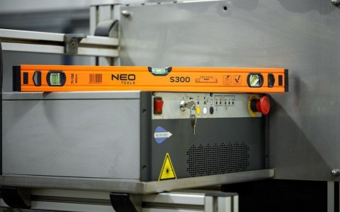 POZIOMICA ALUMINIOWA S300 3 LIBELLE 60CM. POZIOMICA ALUMINIOWA S300 3 LIBELLE 60CM.