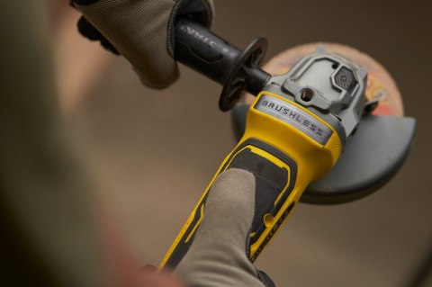 SZLIFIERKA KĄTOWA AKUMULATOROWA 125MM V20 18V 0*AH SZLIFIERKA KĄTOWA AKUMULATOROWA 125MM V20 18V 0*AH